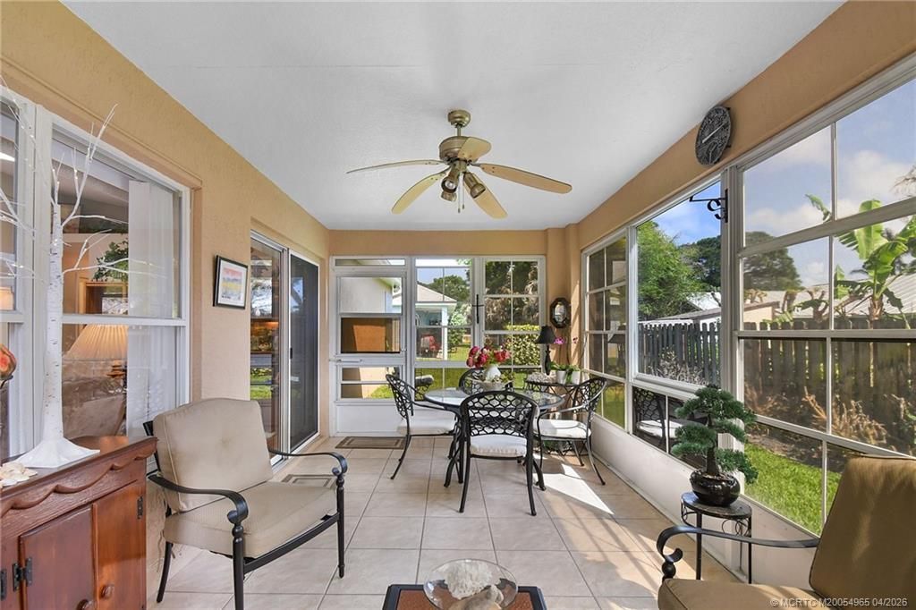 526 NE Vanda Terrado, Jensen Beach, FL 34957 Photo