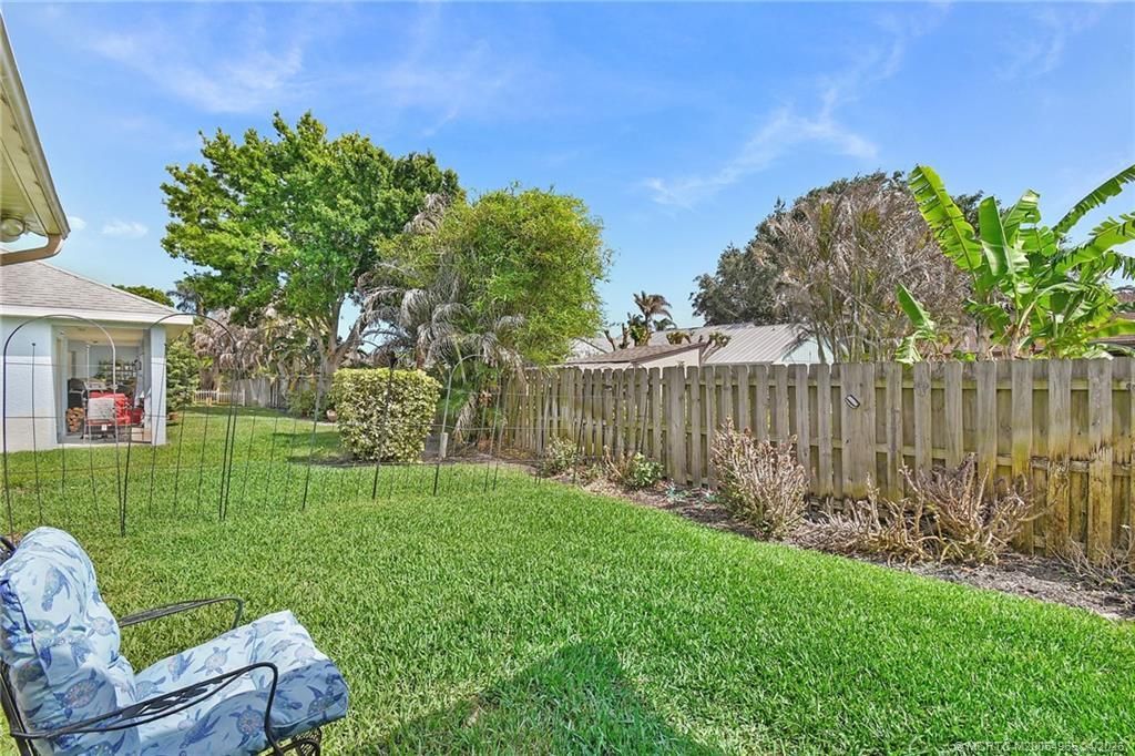 526 NE Vanda Terrado, Jensen Beach, FL 34957 Photo