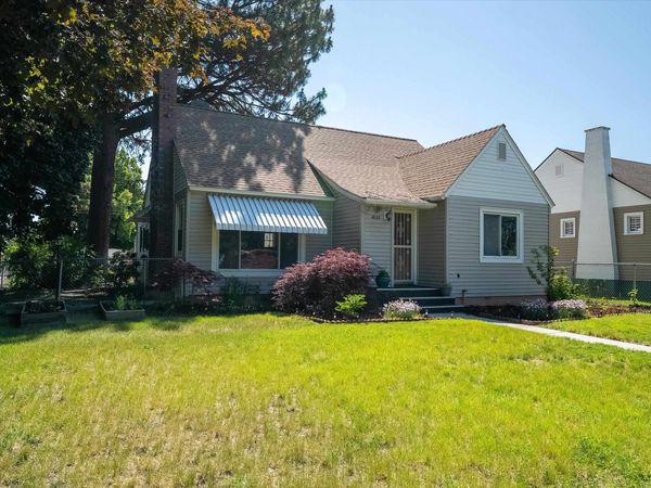 4828 N Wall St, Spokane, WA 99205