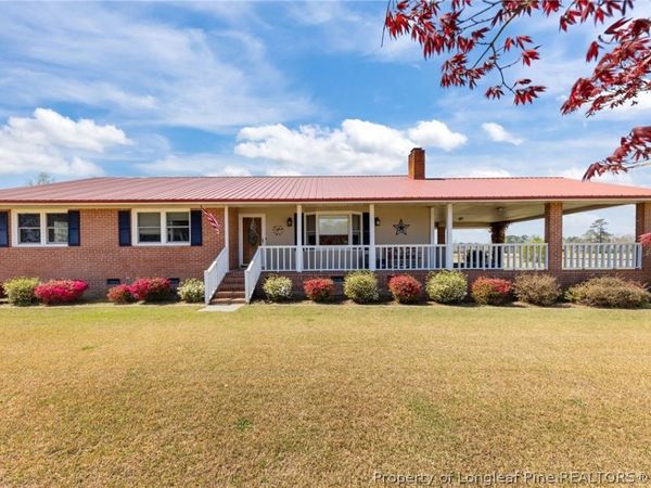 1411 Scott Currie Road, Raeford, NC 28376