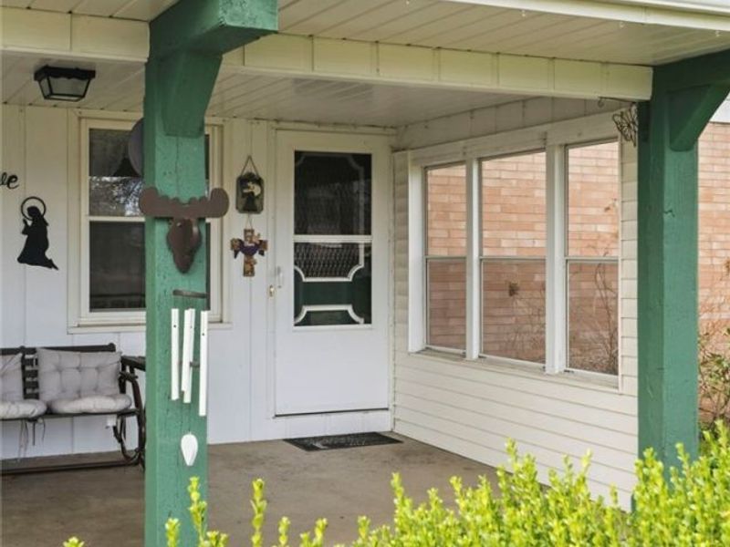 890 Huffman Square NE, Bolivar, OH 44612 Photo 6