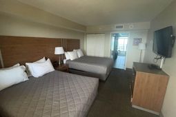 2000 N Ocean Blvd. photo 4