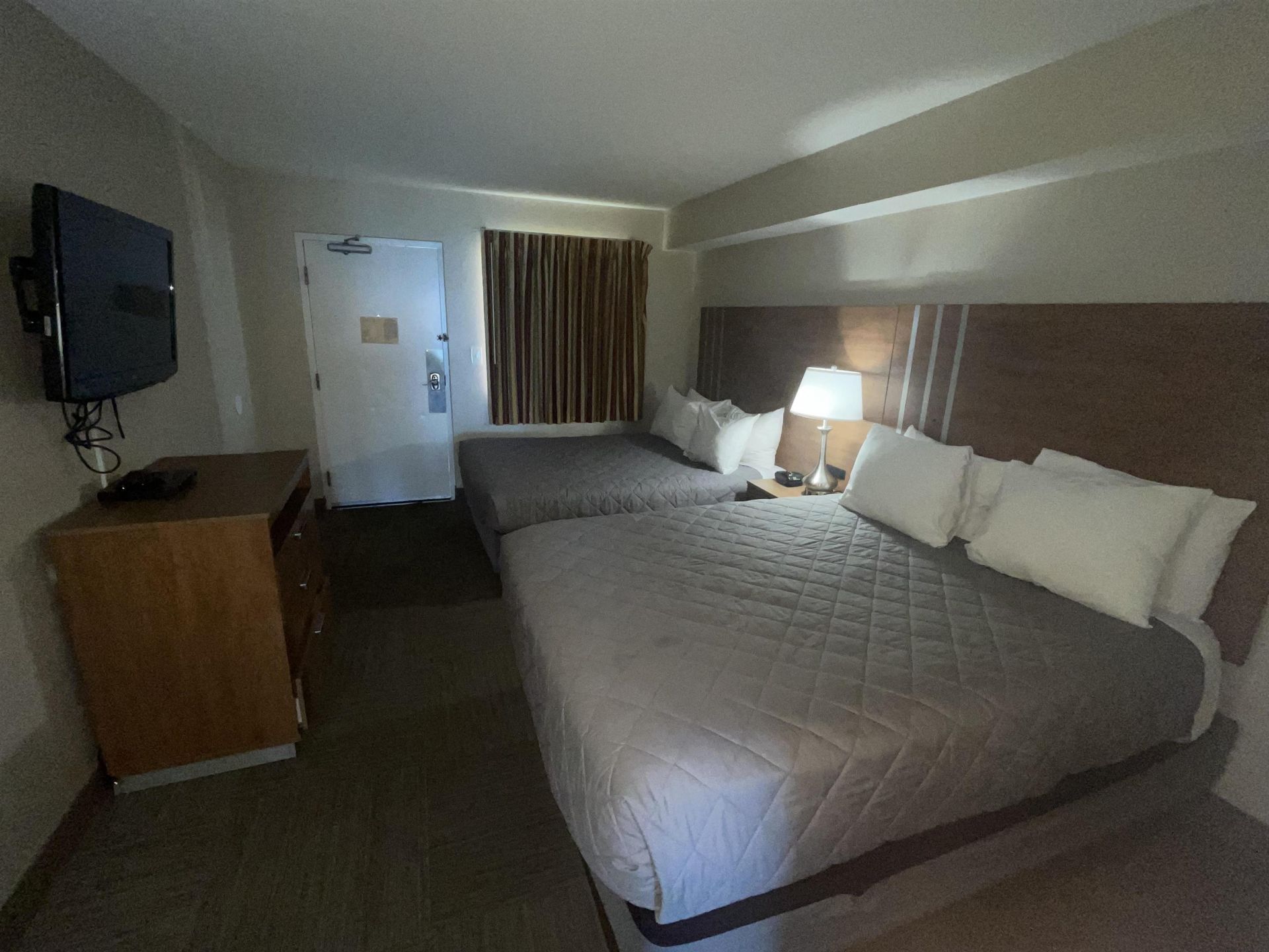 2000 N Ocean Blvd. Photo 8