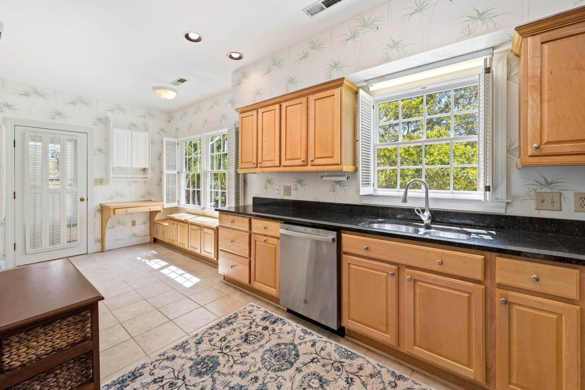 80 Collins Meadow Dr. Photo 4