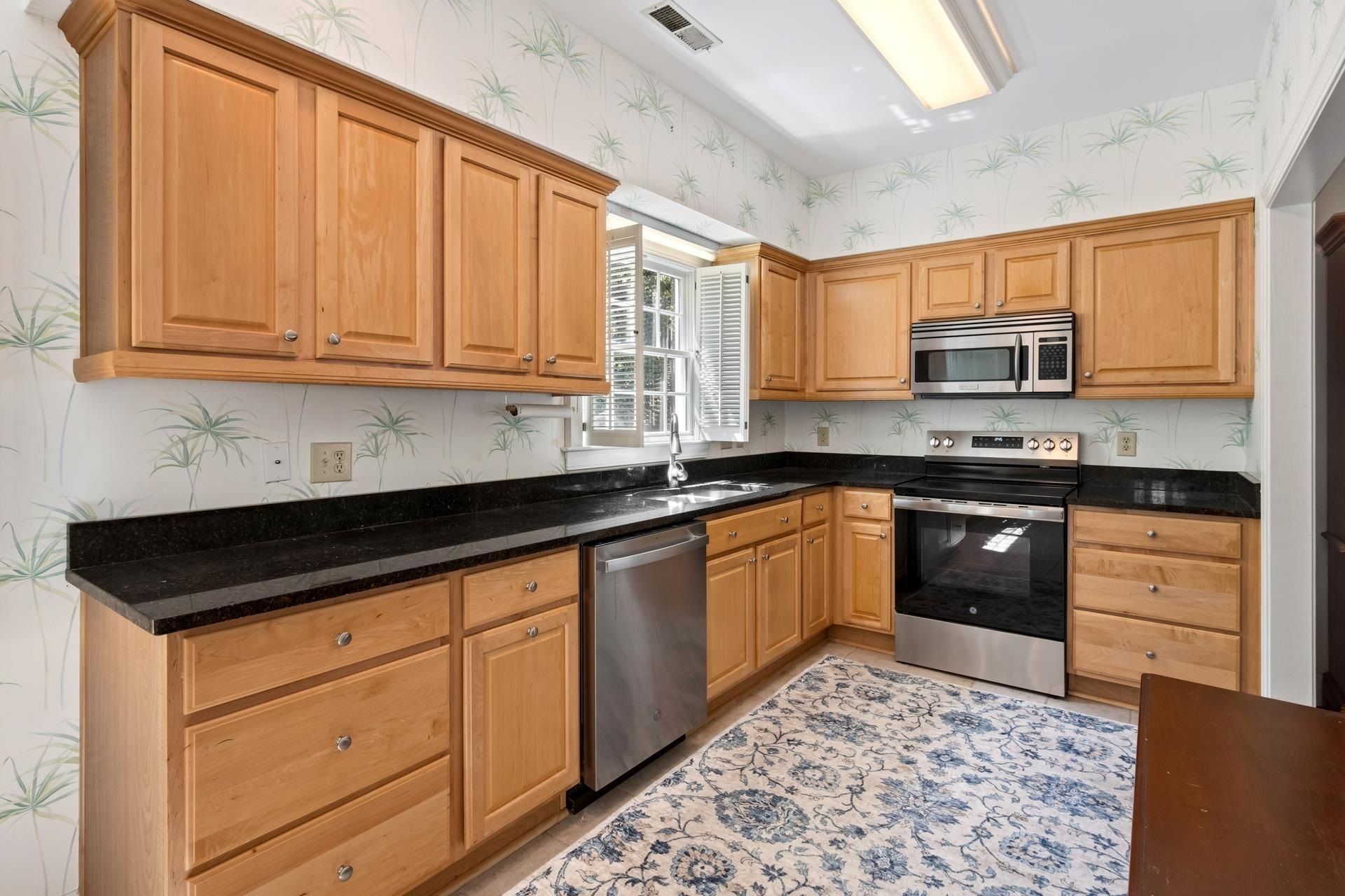 80 Collins Meadow Dr. Photo 5