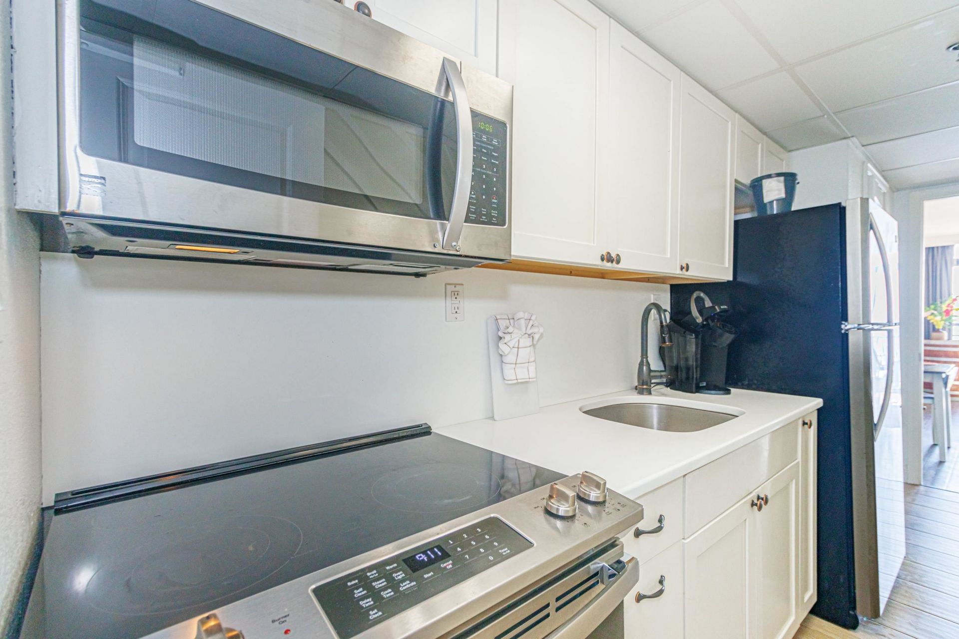 6900 N Ocean Blvd.  Photo 17