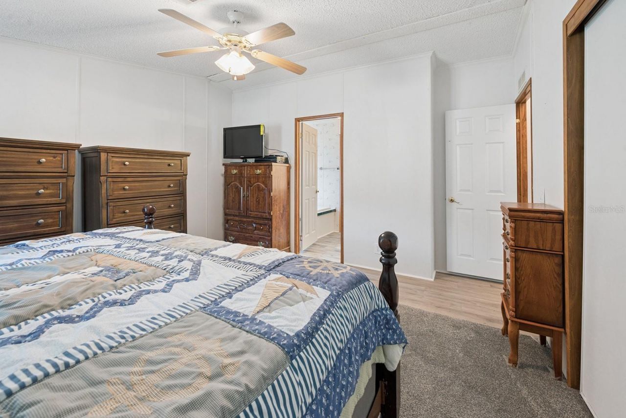 11201 SW 49th Terrace , Lake Butler, FL 32054 Photo