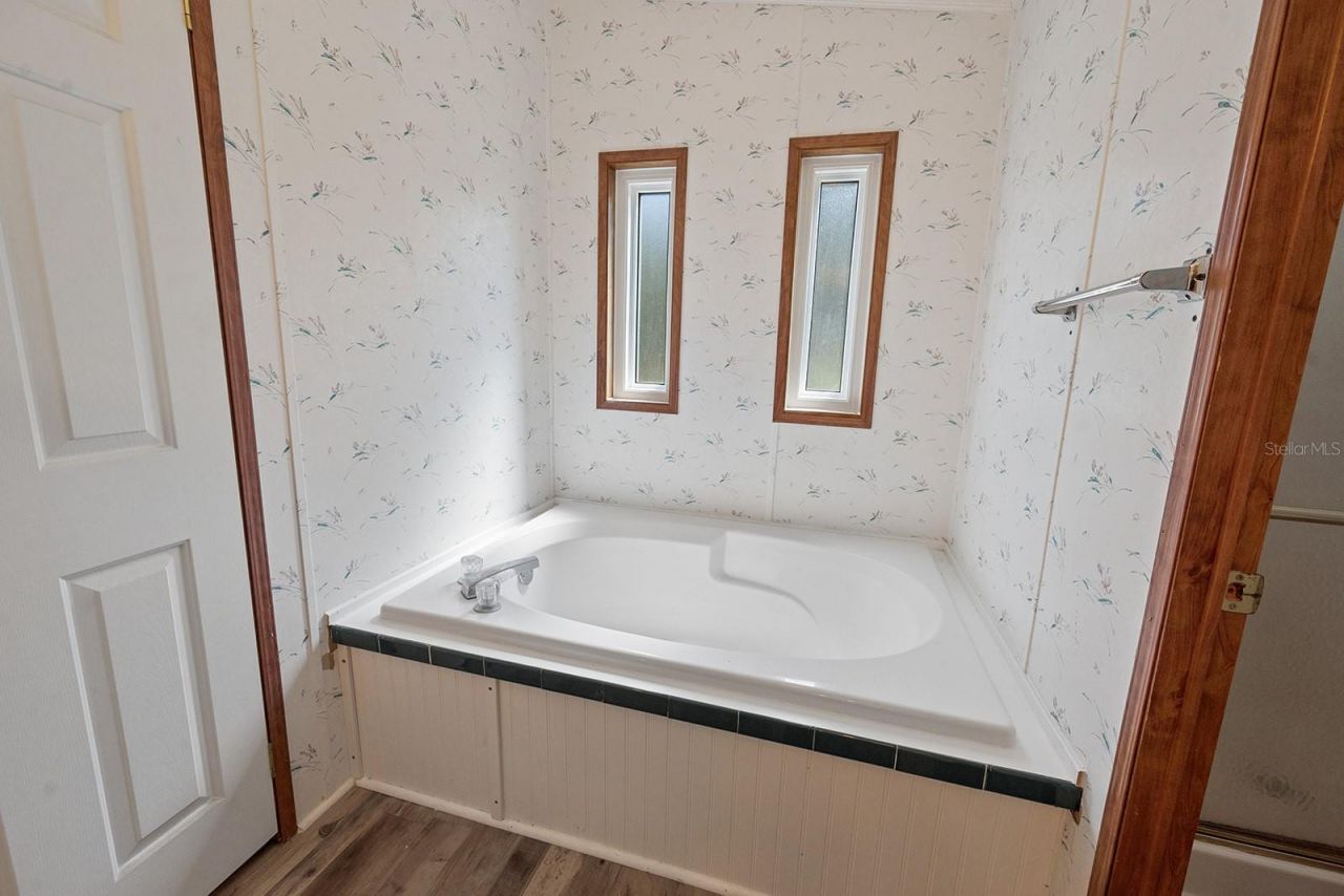 11201 SW 49th Terrace , Lake Butler, FL 32054 Photo