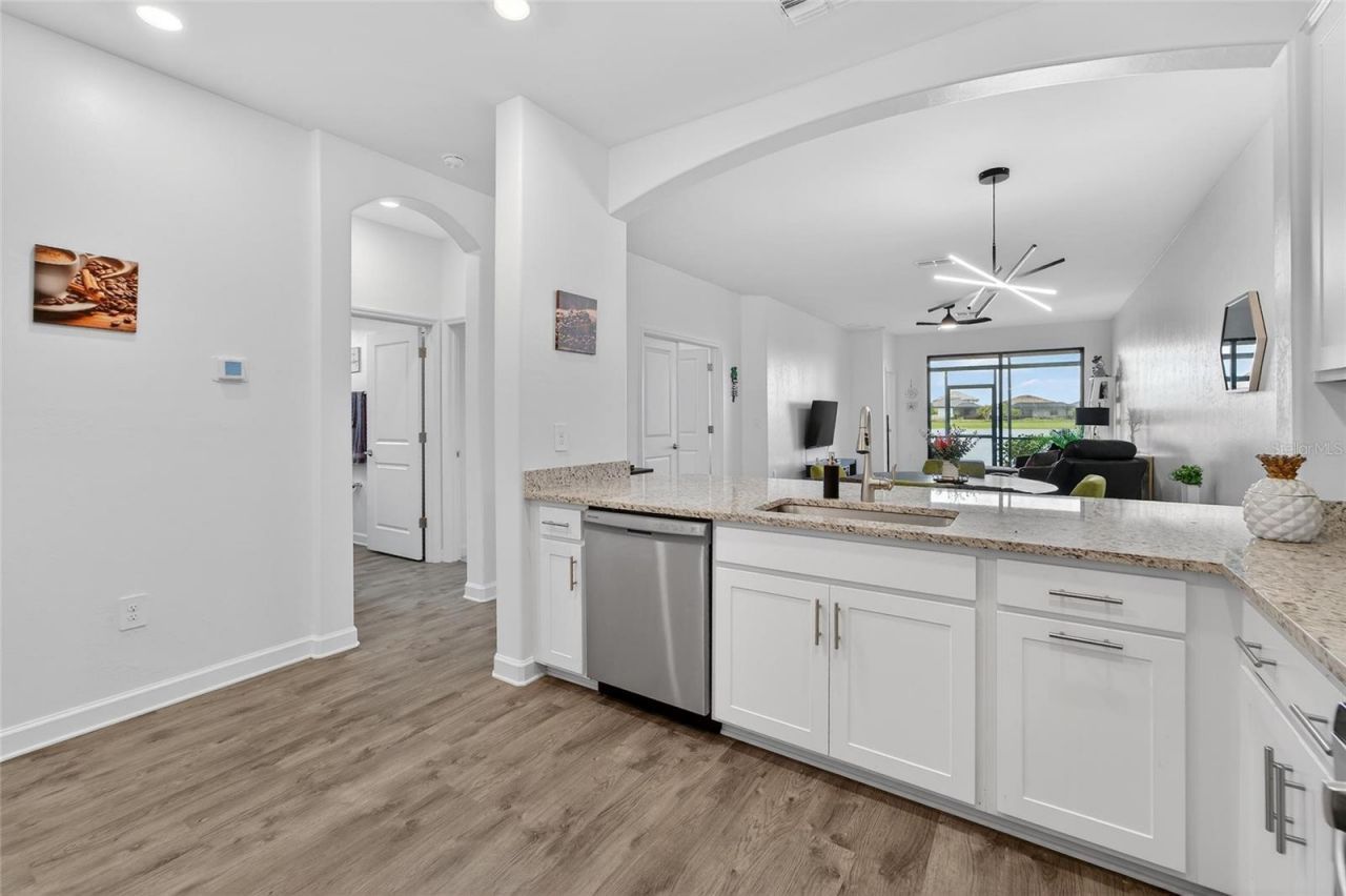 15713 Sunny Day Drive, Bradenton, FL 34211 Photo