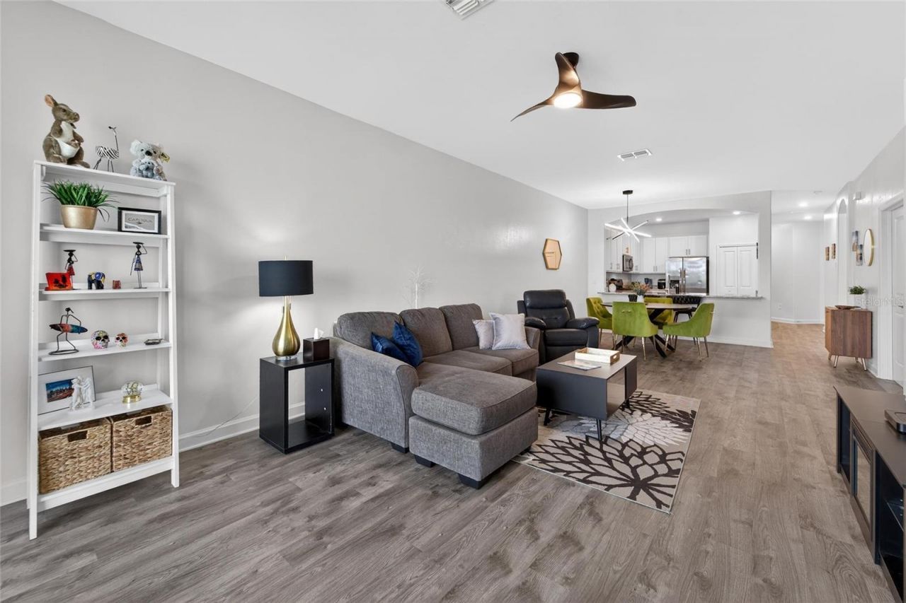 15713 Sunny Day Drive, Bradenton, FL 34211 Photo