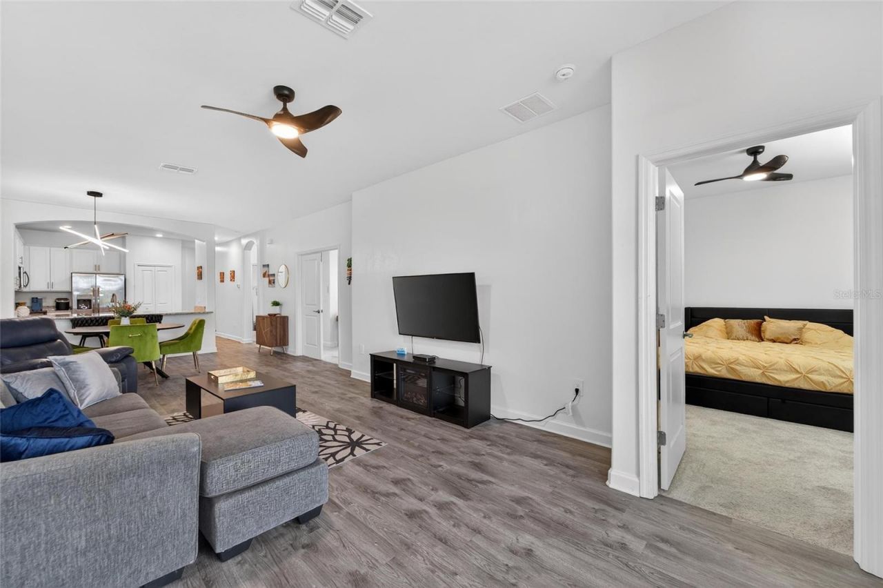 15713 Sunny Day Drive, Bradenton, FL 34211 Photo