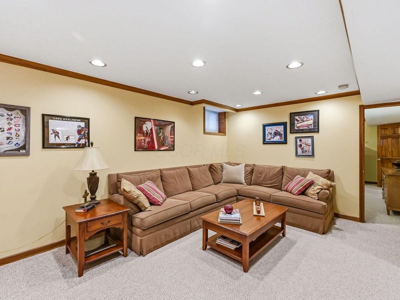 595 Woods Hollow Lane, Powell, OH 43065 Photo 47