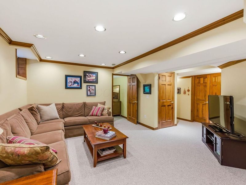 595 Woods Hollow Lane, Powell, OH 43065 Photo 48