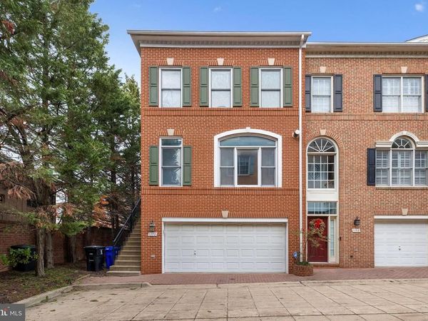 1170 N VERNON STREET , ARLINGTON, VA 22201