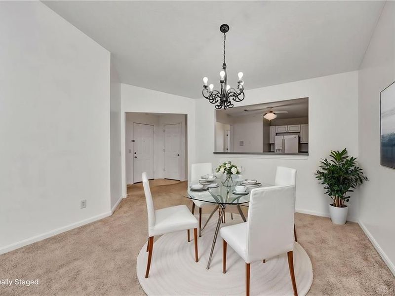 833 Neeb, Unit 4, Cincinnati, OH 45233 Photo 10