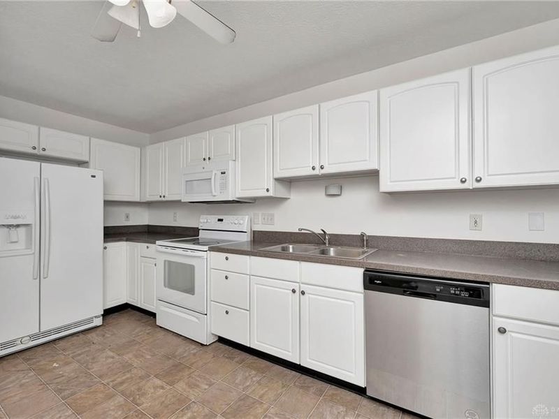 833 Neeb, Unit 4, Cincinnati, OH 45233 Photo 14