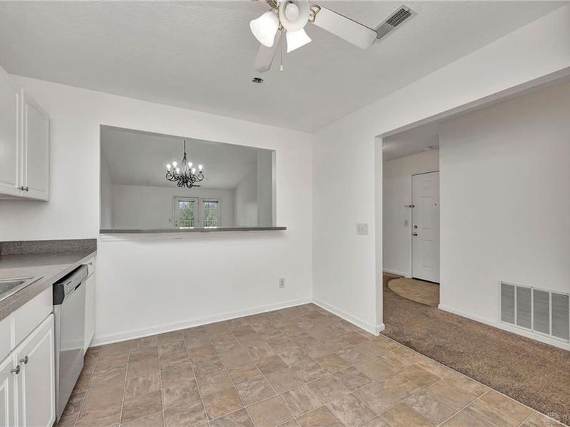 833 Neeb, Unit 4, Cincinnati, OH 45233 Photo 16