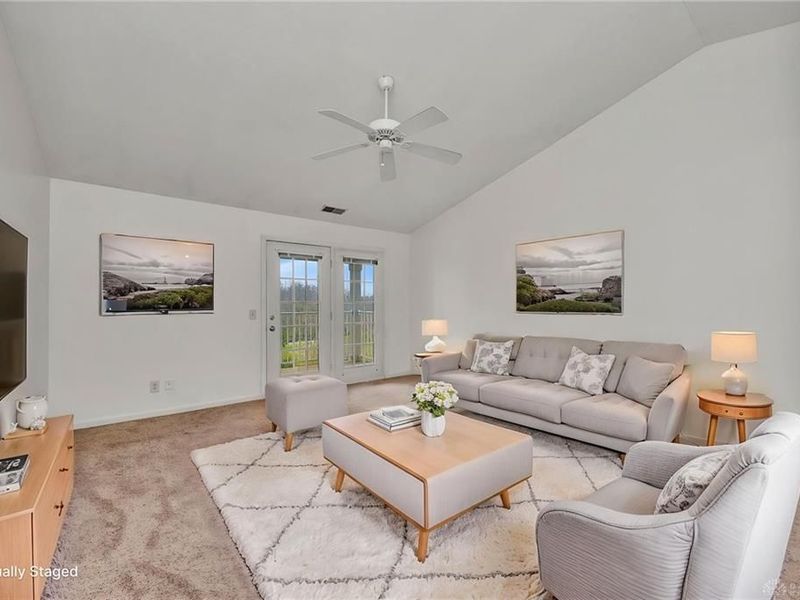 833 Neeb, Unit 4, Cincinnati, OH 45233 Photo 5