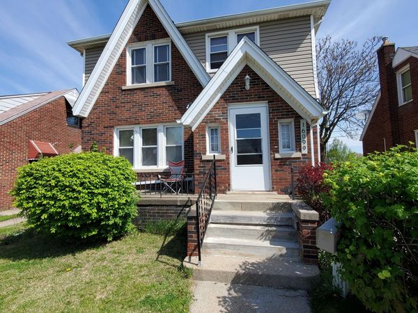 16099 Stephens Road, Eastpointe, MI 48021