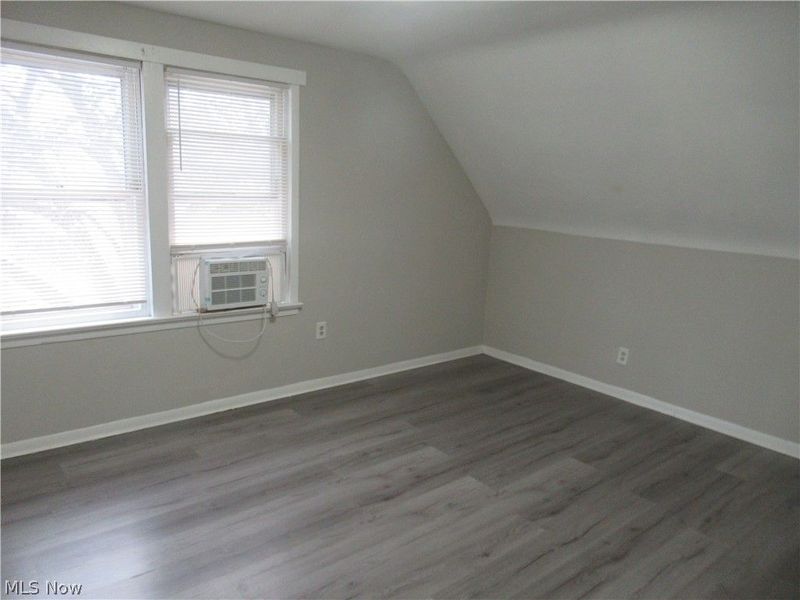 1530 Winchester Avenue, Lakewood, OH 44107 Photo 17