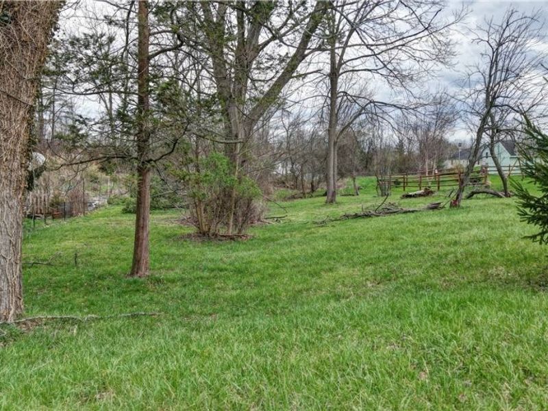 Pardee Road , Stow, OH 44224 Photo 6
