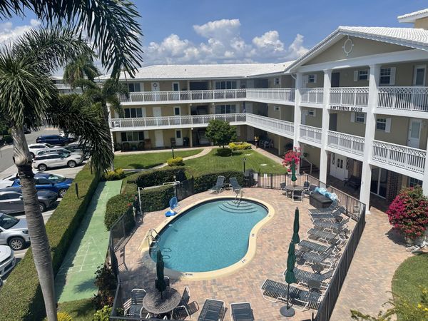 3201 NE 29th Street, Unit 308, Fort Lauderdale, FL 33308