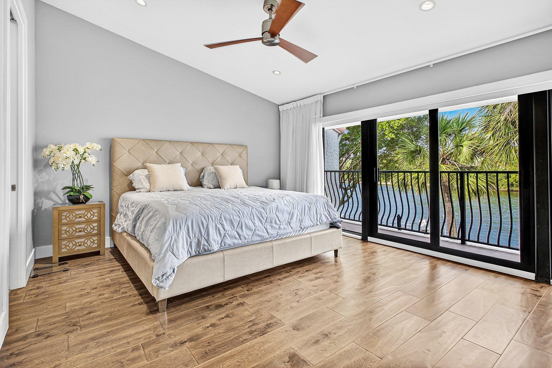 605 NE 19th Avenue, Deerfield Beach, FL 33441 Photo