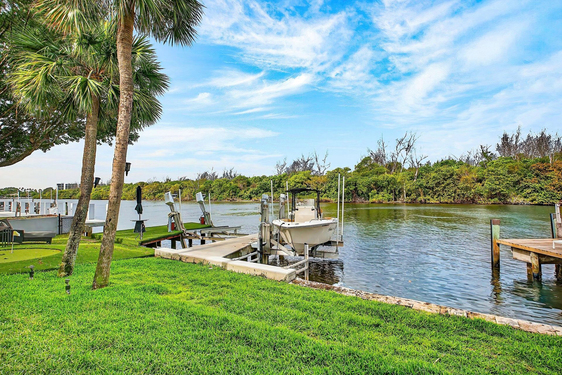 605 NE 19th Avenue, Deerfield Beach, FL 33441 Photo