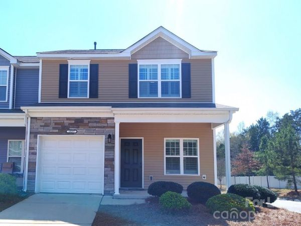 15257 Wrights Crossing Drive, Charlotte, NC 28278