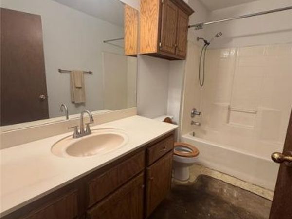 2020 Grassland Drive, Norman, OK 73072