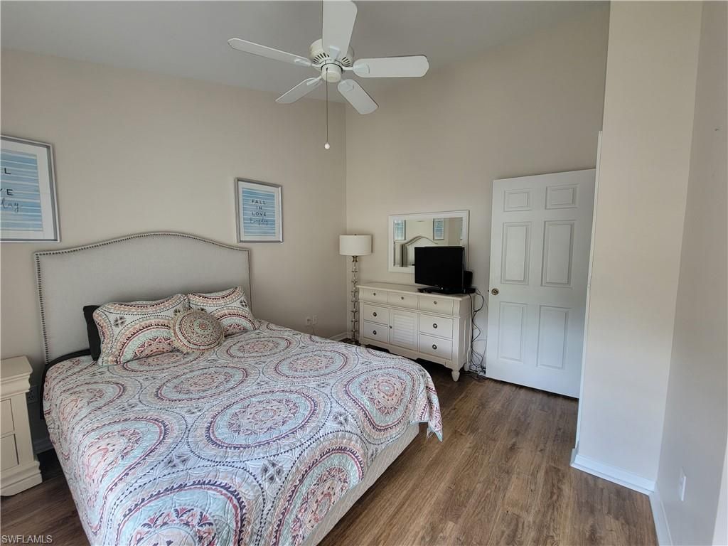4950 Deerfield Way, Unit D-202, Naples, FL 34110 Photo