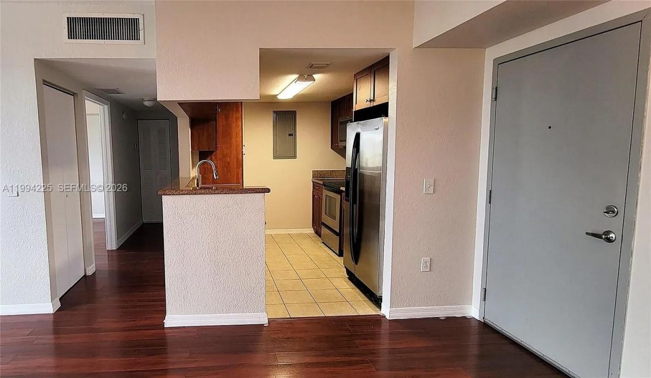 36 NW 6th Ave, Unit 805, Miami, FL 33128 Photo