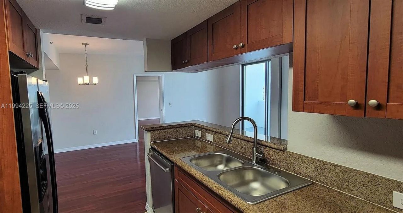 36 NW 6th Ave, Unit 805, Miami, FL 33128 Photo