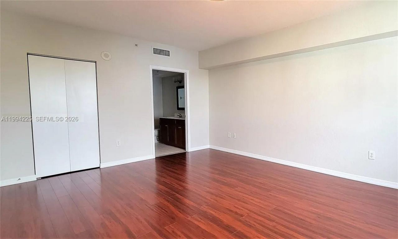 36 NW 6th Ave, Unit 805, Miami, FL 33128 Photo