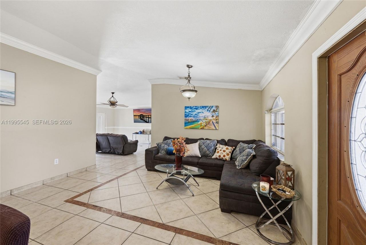 14386 SW 164th Ter, Miami, FL 33177 Photo