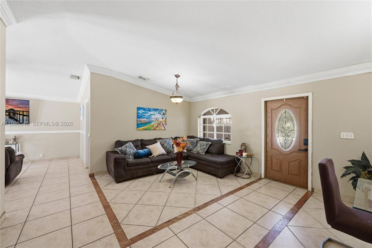 14386 SW 164th Ter, Miami, FL 33177 Photo