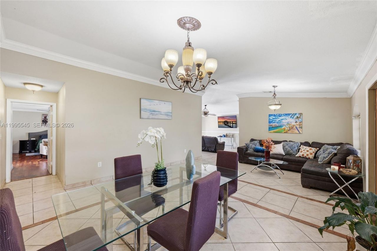 14386 SW 164th Ter, Miami, FL 33177 Photo