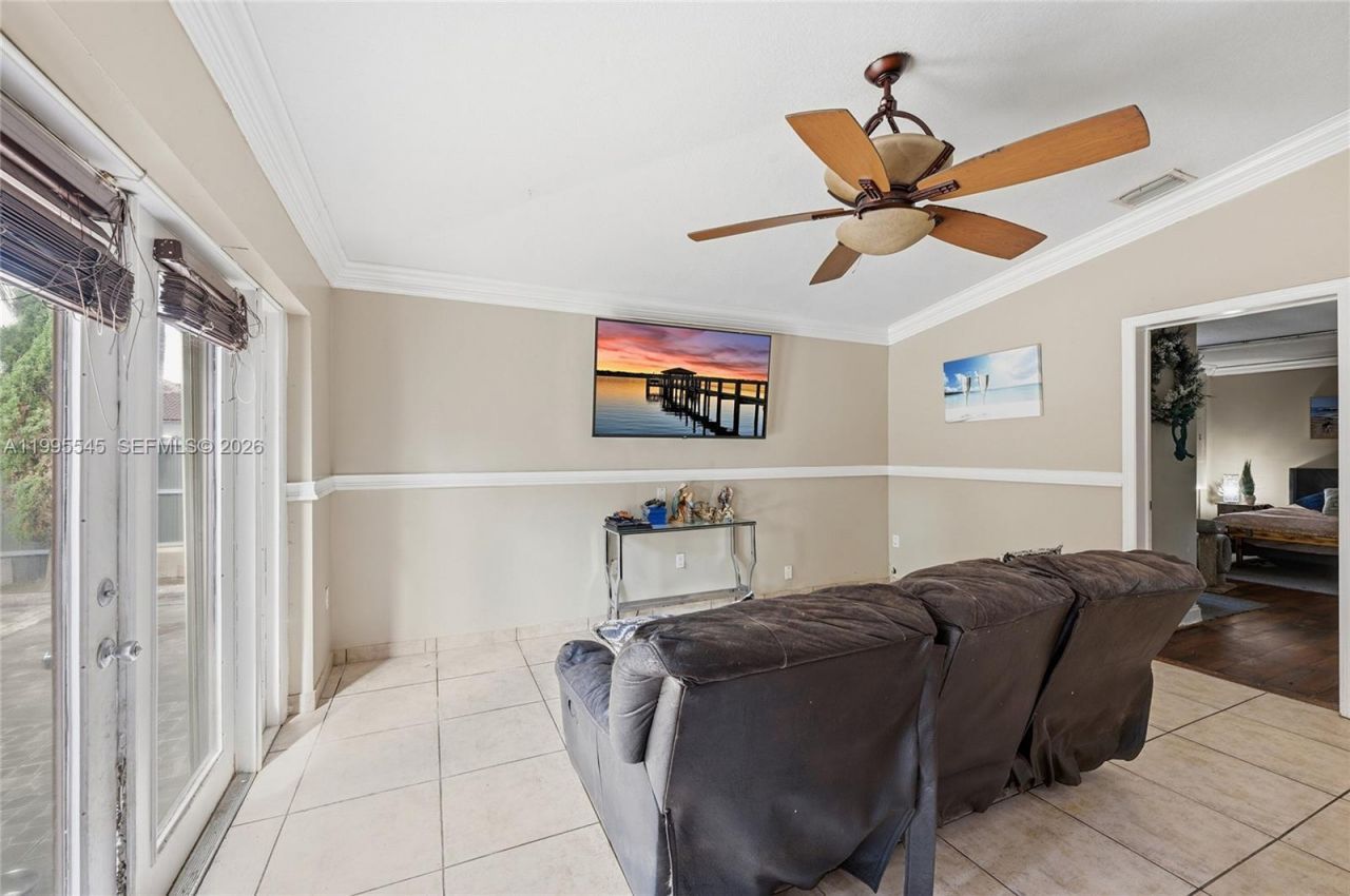 14386 SW 164th Ter, Miami, FL 33177 Photo