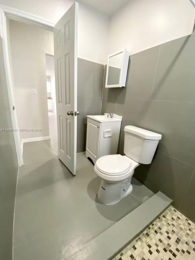 60 NE 78th St, Unit Front, Miami, FL 33138 Photo