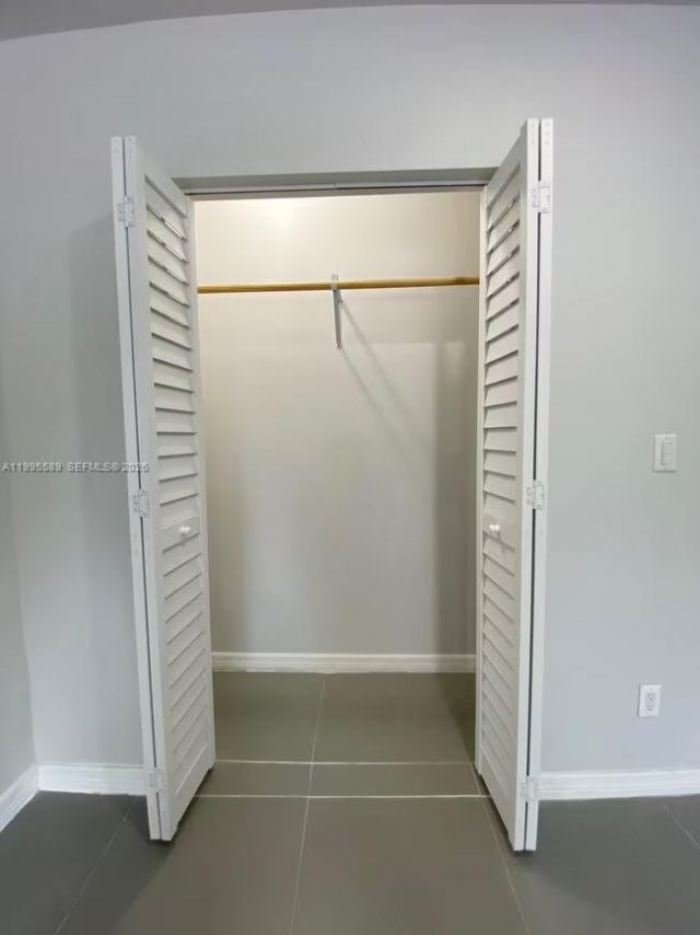 60 NE 78th St, Unit Front, Miami, FL 33138 Photo