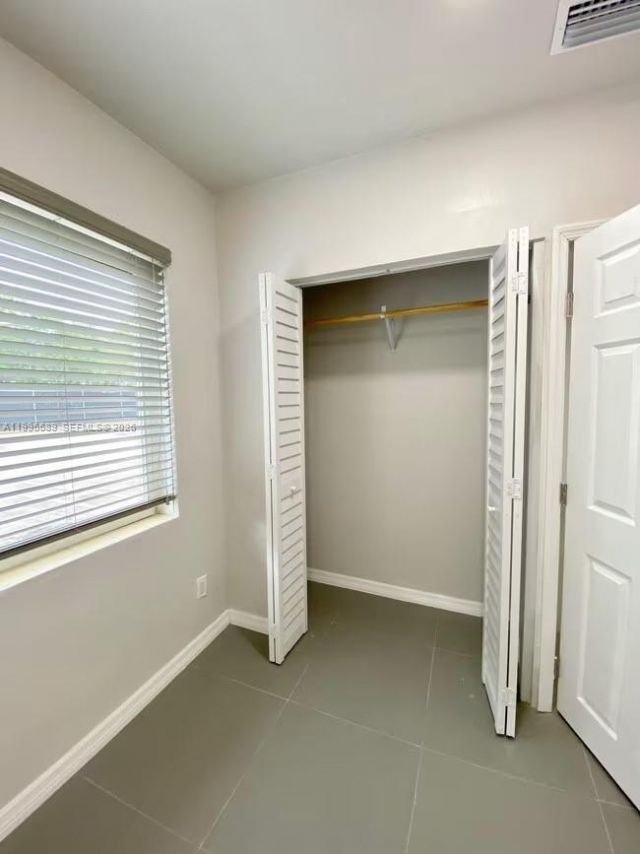 60 NE 78th St, Unit Front, Miami, FL 33138 Photo