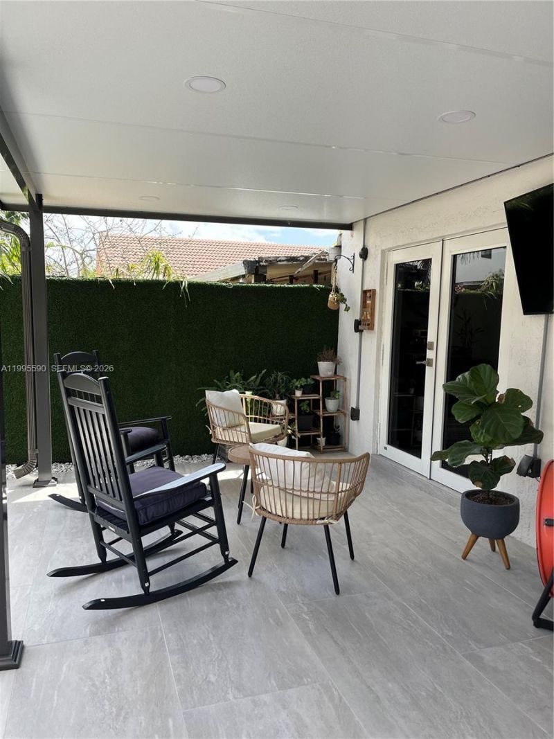 511 SW 115th Ave, Sweetwater, FL 33174 Photo