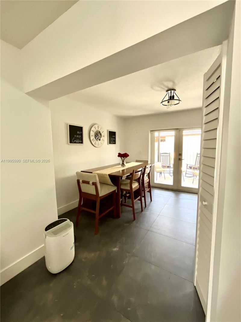 511 SW 115th Ave, Sweetwater, FL 33174 Photo