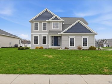 2386 Burbank Drive, Lake View, NY 14085