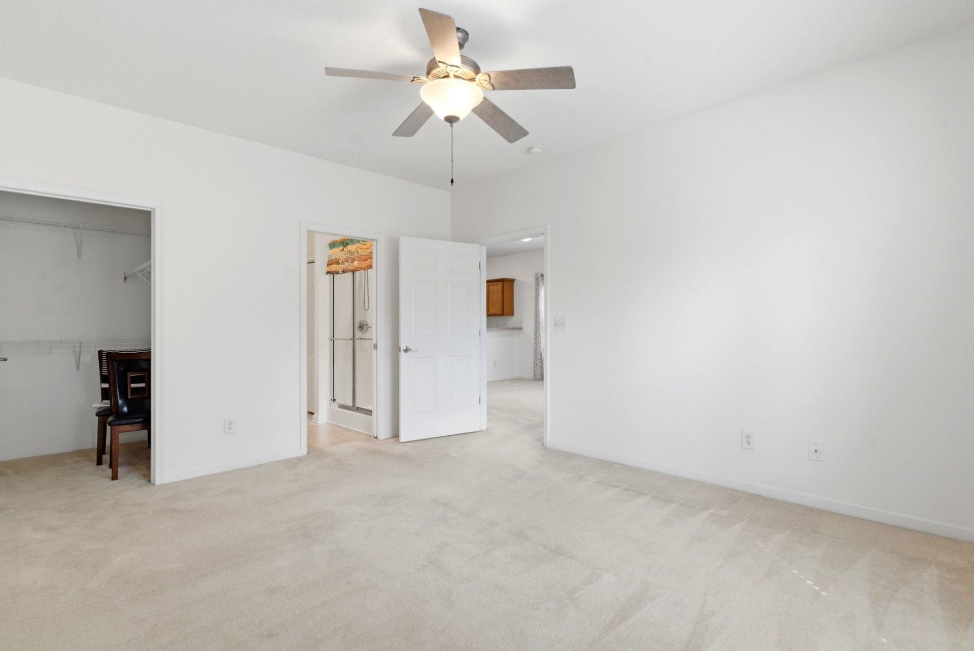 4104 Pinehurst Circle Photo 18