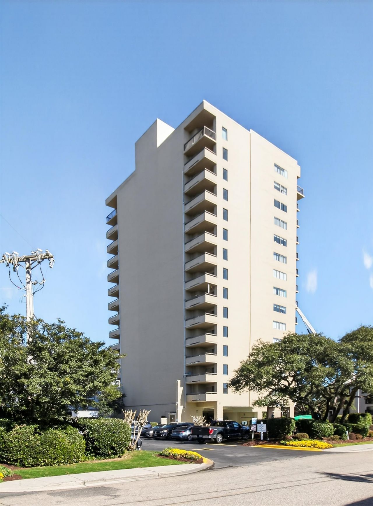 210 75th Ave N  Photo 22