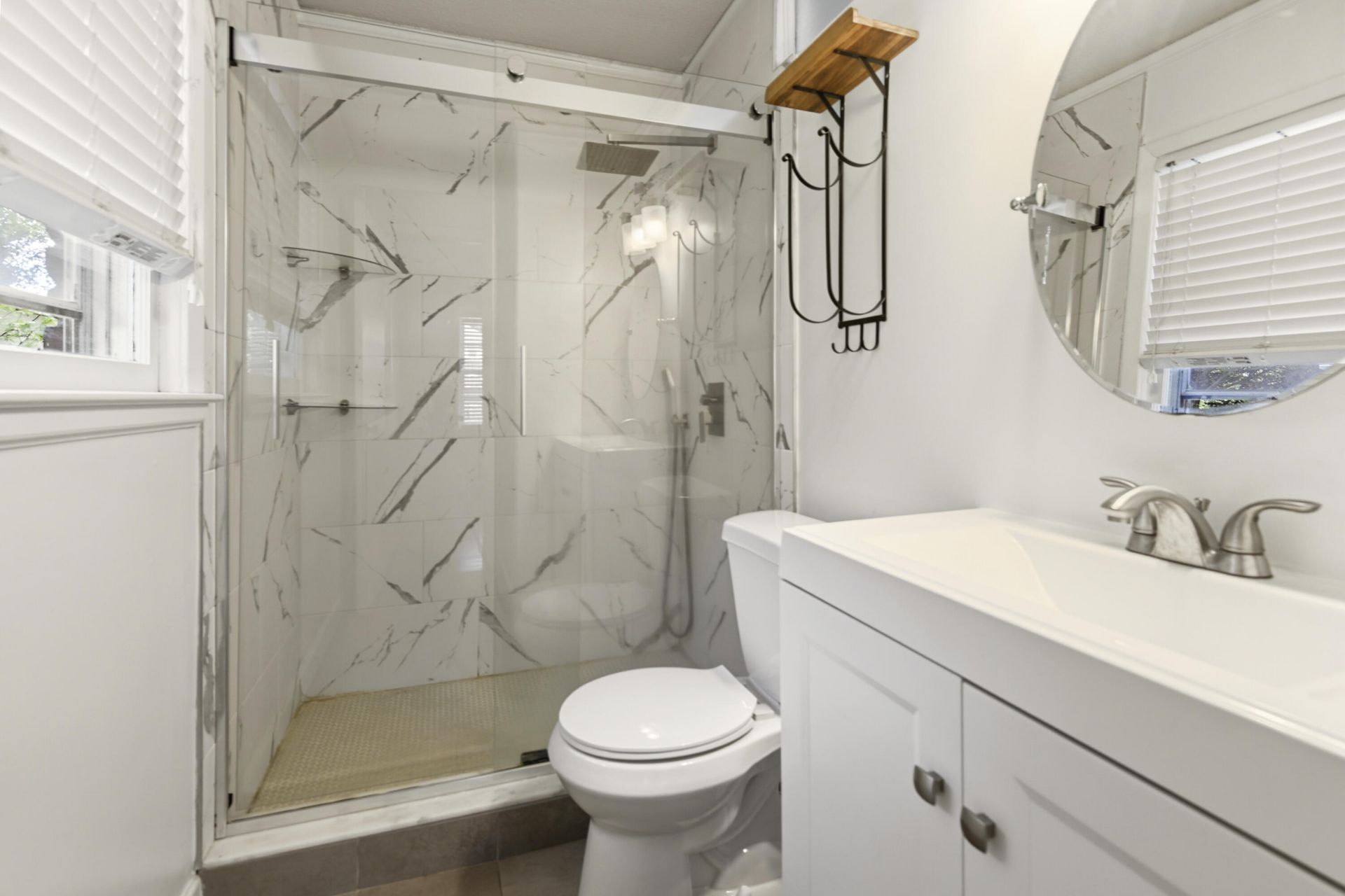 1641 Falmouth Street Photo 16