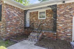 1641 Falmouth Street photo 4