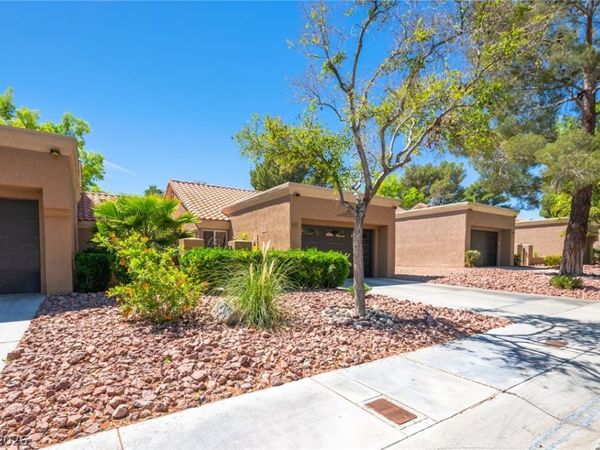 8605 Willowrich Drive , Las Vegas, NV 89134