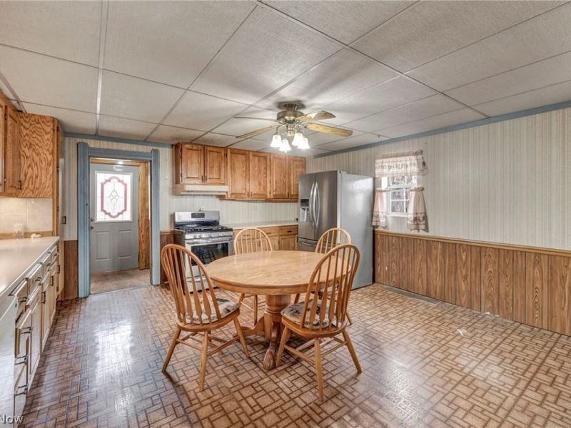 907 Duncan Street SW, Massillon, OH 44647 Photo 16